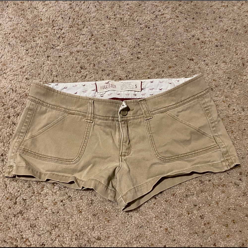 Hollister Khaki Short Shorts